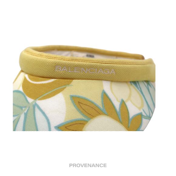 ? Balenciaga Logo Golf Visor - Floral